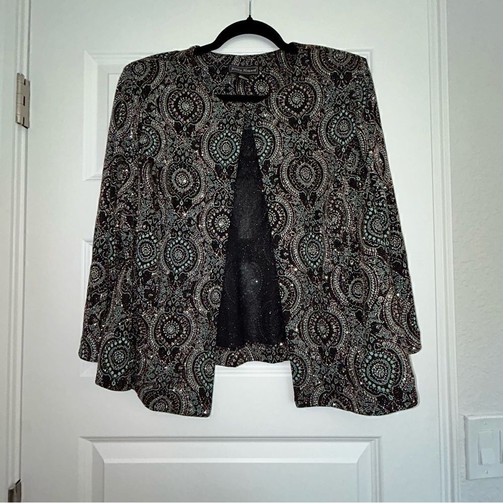 Jessica Howard Metallic Shimmer One Hook 3/4 Length Jacket